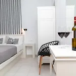 Depis Place And Апартаменты *
