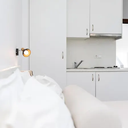 Apartment Depis Place And *