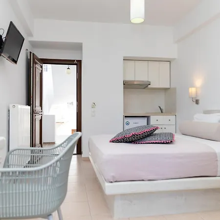 Depis Place And Apartment Naxos City