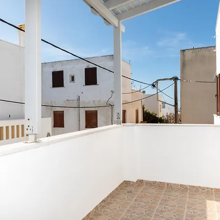 Apartment Depis Place And *